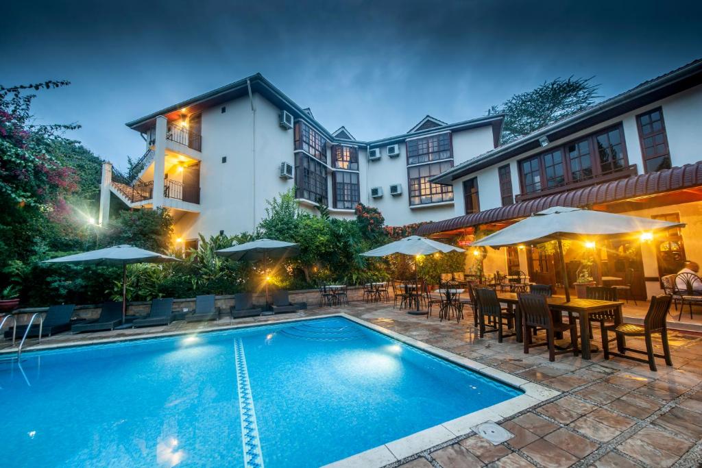golden tulip 2
