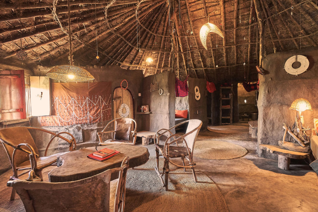african-Amini-maasai-lifelodge8